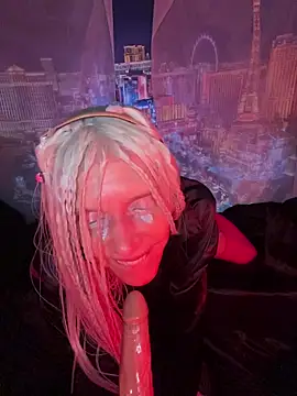 1NikiVegasn Live XXX chat