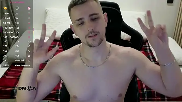 Larstar01's Live XXX Chat