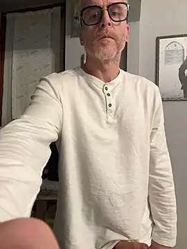 Pokazy przed kamerką – Axl_hot