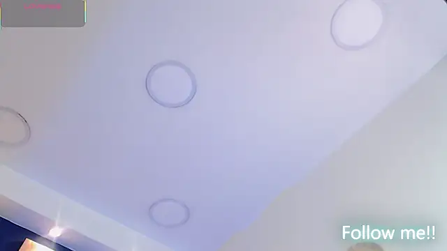 SalvadorFit 在線直播表演