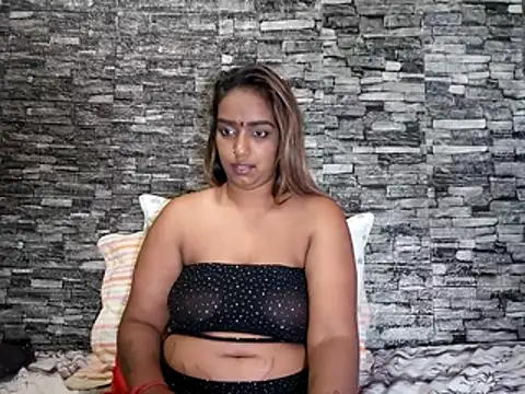 Indiasfantasy_n Live XXX chat