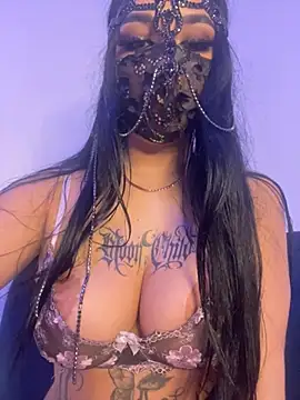 kamila_french 在線直播表演