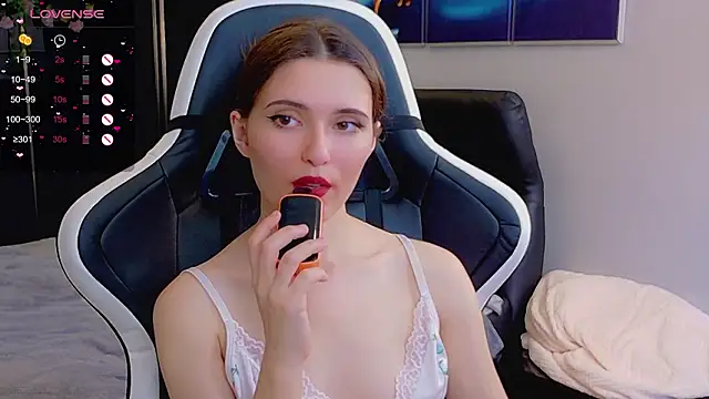 niki_cutes Chat XXX in diretta