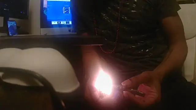 MrDaddyBbSnake's Webcam Show