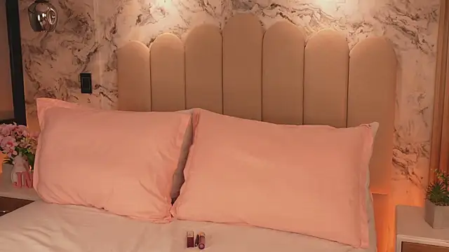 XXX chat uživo modela JessicaMason