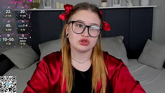 MilanaXHoney Chat XXX in diretta