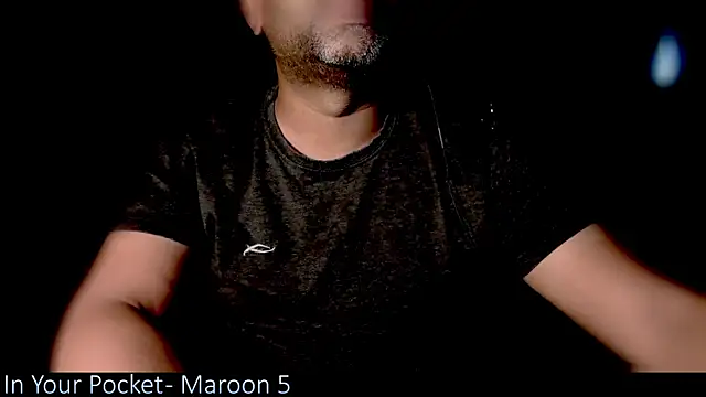 _x_rated_ Adlı Modelin Canlı XXX Sohbeti