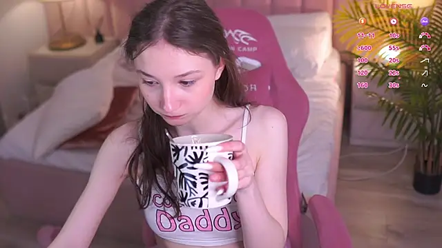 MilliMouse Chat XXX in diretta