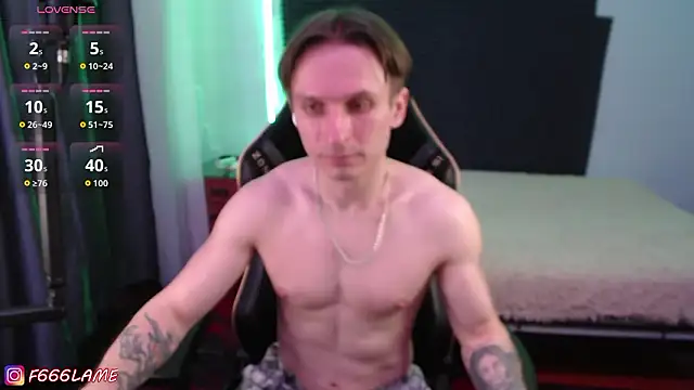 Webkamerová show F666LAME