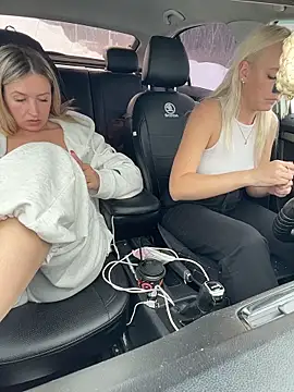 MerlinDave élő XXX-chatje