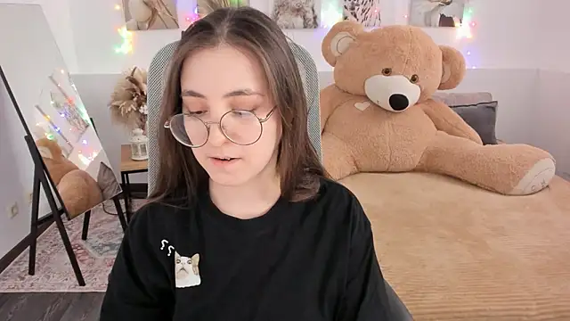 แชท XXX สดของ VirtuallVoyant