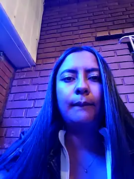 Zara_89 লাইভ XXX চ্যাট