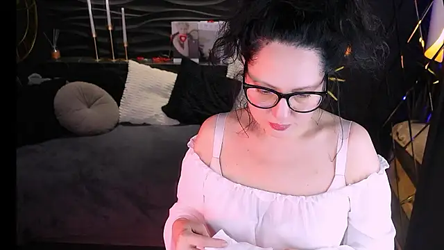 Anita_Muse লাইভ XXX চ্যাট