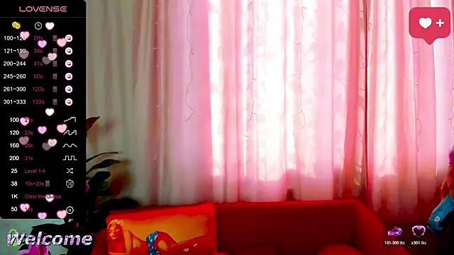 LilllyMoon's Live XXX Chat