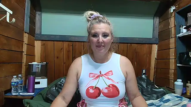 lisaxlovexxx's Live XXX Chat