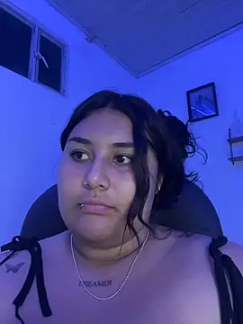 Živý XXX chat Nicky-222