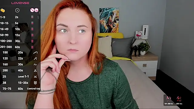 BabeLessi's Live XXX Chat