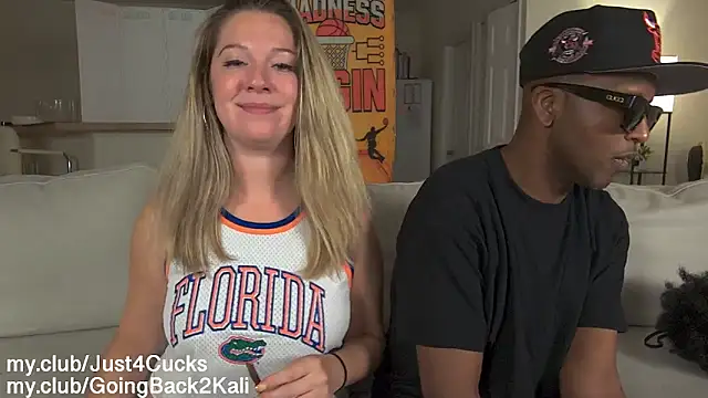 Chat XXX Live boomboomr00m