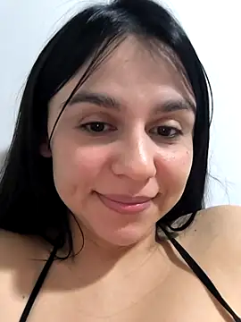 Chat XXX en directo de Daniela-rosee