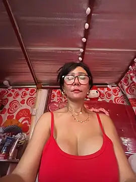 sweetieme webkamerás műsora