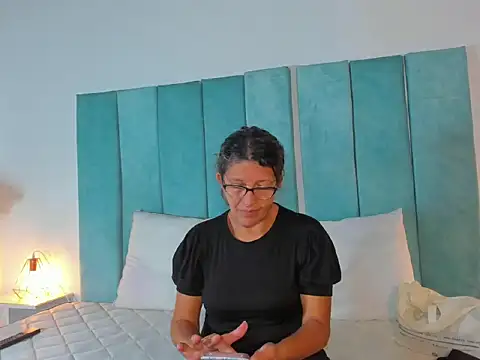 Keyla_MilfのライブXXXチャット