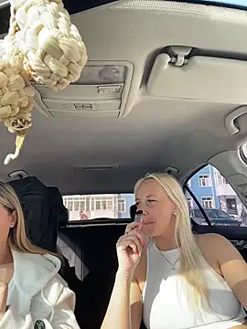 دردشة MerlinDave الجنسية المباشرة