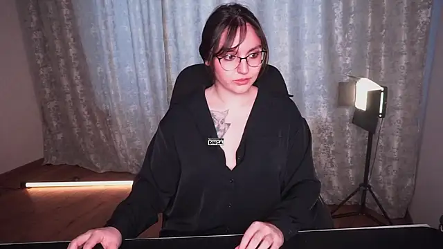 Živý XXX chat Hoot_owl_cb