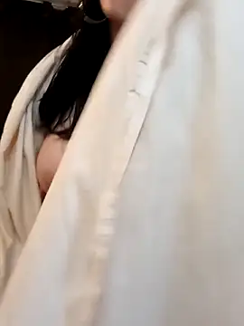 sirena_dorada29's Live XXX Chat