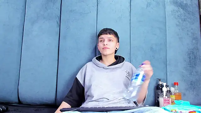 Megan_Thompson_ Live XXX-chat