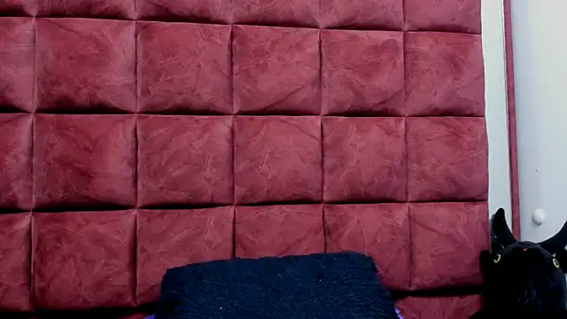 DAKOTALUCIFENA: онлайн-секс-чат