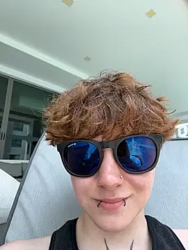 دردشة IceMur الجنسية المباشرة