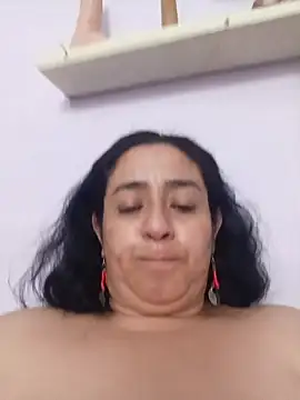 agathaxxx-69 即時 XXX 聊天