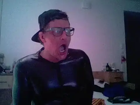 Show Webcam de Bigthroaterboy