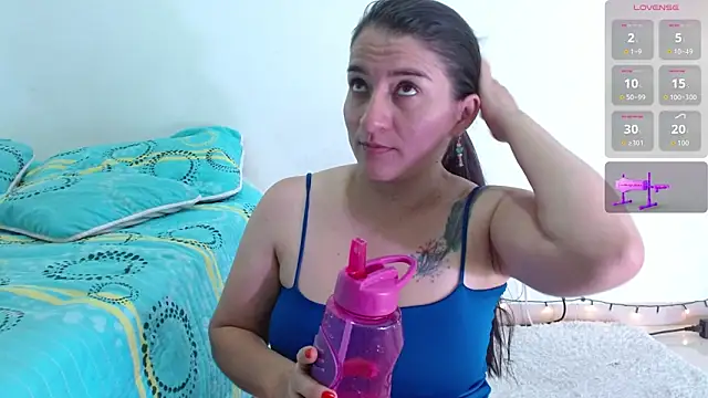 Emelyross_のライブXXXチャット