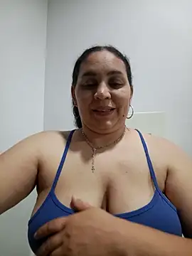 Chat XXX en directo de MirandaSoto