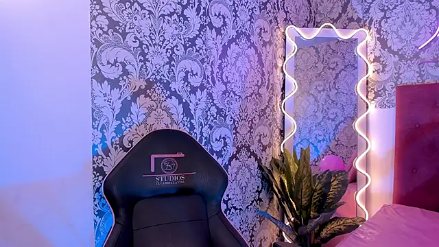 IRINA_TAY1 লাইভ XXX চ্যাট