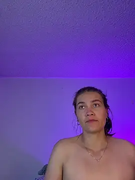 Онлайн чат XXX aurora_divine