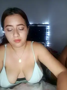 Chat XXX en directo de Chloe_Sky_love