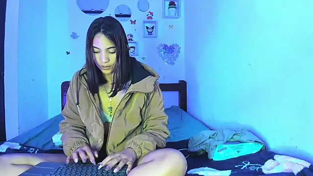 sapphire_brown20 Live XXX-Chat