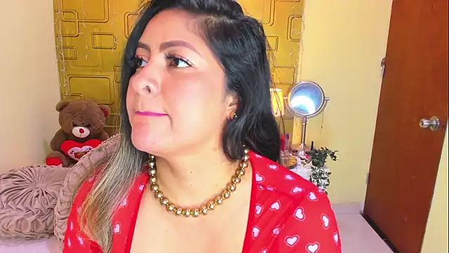 Chat XXX en directo de Julia_Haye