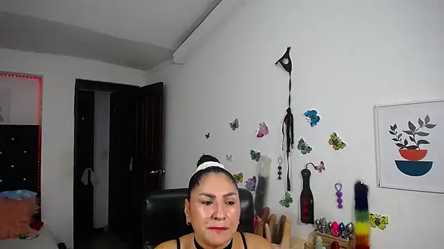 mature_bigboobs10's Live XXX Chat