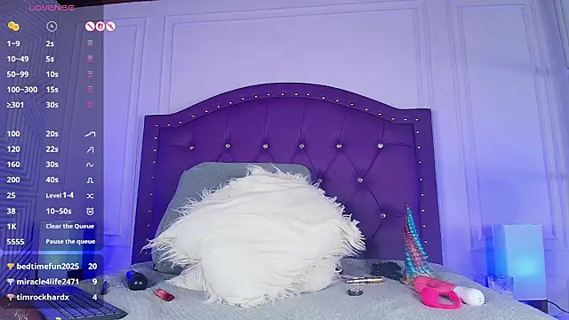 sarah_banks1 Chat XXX in diretta