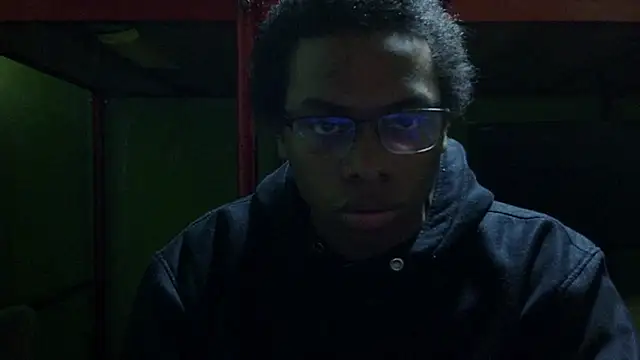 Walltaz 现场XXX聊天