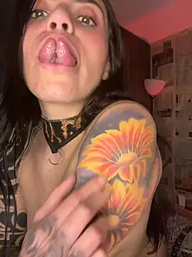 i_am_nina_ live XXX chat