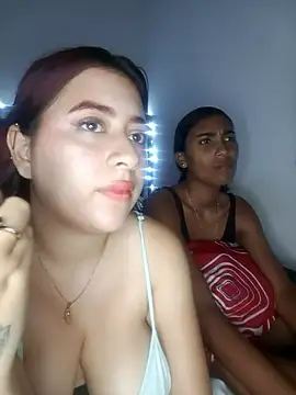 Chloe_Sky_love Live XXX-chat