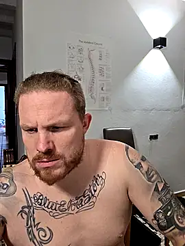 Онлайн чат XXX kylie_blck