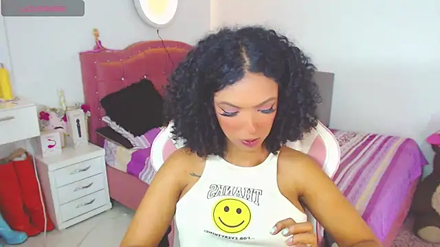 Show modela Tanedra_collings na web-kameri