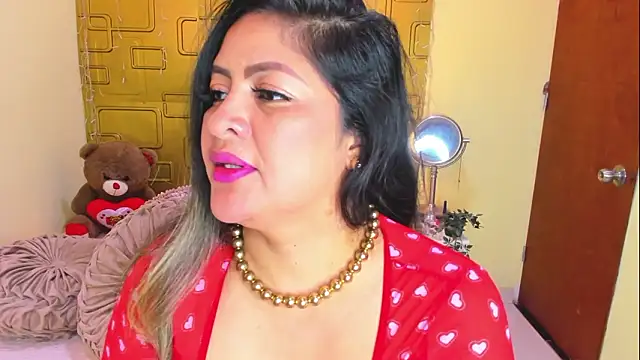 Julia_Haye: онлайн-секс-чат