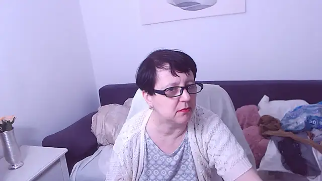 ChristaRose: онлайн-секс-чат