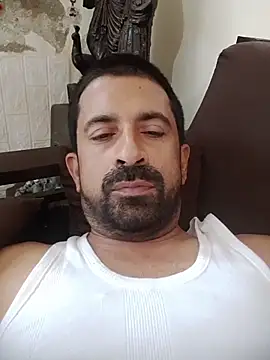 XxX_KING30 élő XXX-chatje